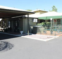 Lake Forbes Motel - Suburb Australia