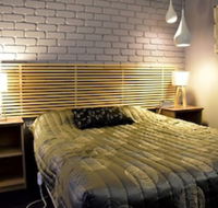 Strzelecki Motor Lodge - Suburb Australia