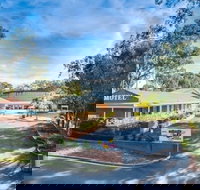 Commercial Golf Resort - Suburb Australia