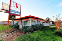 Ardeanal Motel West Wyalong