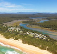 Lakesea Park - Suburb Australia