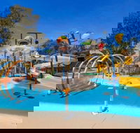 Discovery Parks  Lake Bonney - Suburb Australia