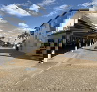 Silo Motor Inn - Suburb Australia