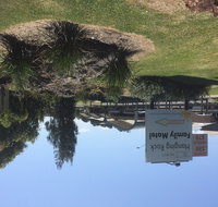 Hanging Rock Family Motel - Suburb Australia