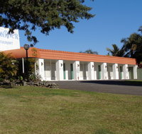 Moon River Motor Inn - Suburb Australia