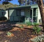 Lake Albert Caravan Park - Suburb Australia