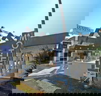 Q Express - Suburb Australia