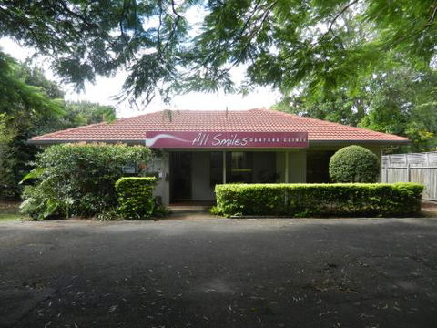 All Smiles Denture Clinic - Suburb Australia 1