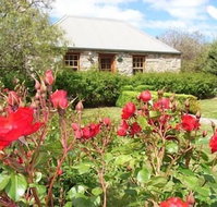 Keefer's Cottage - Suburb Australia