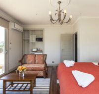 Aurora Manor Rooms - Suburb Australia