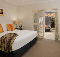 Crystalbrook Lodge - Suburb Australia