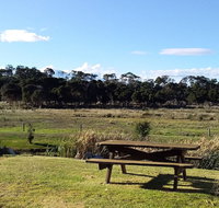 Pelican Point Sanctuary - Suburb Australia