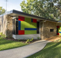 The Feathered Nest - Wildlife Retreat - Suburb Australia