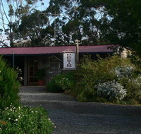 Redcliffe House - Suburb Australia