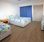 Reef Gardens Motel - Suburb Australia