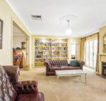 Ayr House Echuca Holiday Homes - Suburb Australia