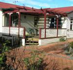 Belle Cottage - Suburb Australia