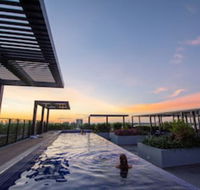 Magnum Serviced Apartments - Suburb Australia