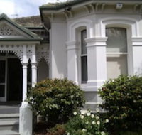Riverbank Villa Devonport - Suburb Australia