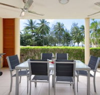 Peponi 2 - Beachfront Apartment - Suburb Australia