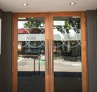 Nags Head Hotel - Suburb Australia