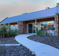 Freycinet Stone Studio 6 - Suburb Australia