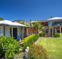 Studio Cabana on Golf in Mollymook - Suburb Australia