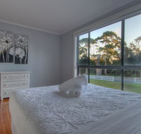 Muirs Beach Retreat - Suburb Australia