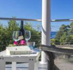 58 Seaview St. Summer Days - Suburb Australia