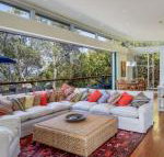 ARGYLL MOLLYMOOK Absolute Waterfront - Suburb Australia