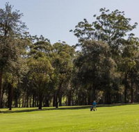 Golfers Retreat Mollymook - Suburb Australia