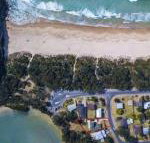 Pelican Beach House 2 Macleay Street - Suburb Australia