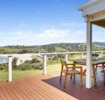 Beachview walking track straight down to the beach - Suburb Australia