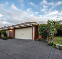Quiet  Peaceful 3bed2bath Home keilor Downs - Suburb Australia