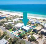 Luxury on Lewis 6 Lewis Road - Suburb Australia