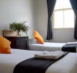 Shamrock Hotel Motel Temora - Suburb Australia