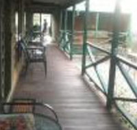 4 Bears Motel - Suburb Australia