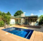 Murray House - Suburb Australia