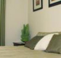 Explorers Holiday House - Suburb Australia