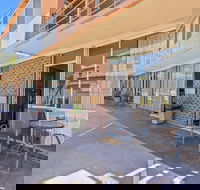 Albion Hotel Motel - Suburb Australia