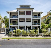 Oceansprey on the Beach - Suburb Australia