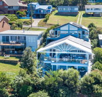 NANNY POPPYS BEACH HOUSE Gerroa 4pm check out Sundays - Suburb Australia