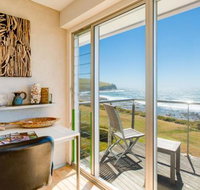 PENZANCE Gerroa Beachfront to Shelley Beach 4pm check out Sundays - Suburb Australia