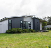 34 Ash Avenue Sandy Point - Suburb Australia