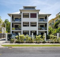 Oceansprey Beachfront Apartments - Suburb Australia