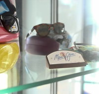 Fuentes Julio Optometrist - Suburb Australia