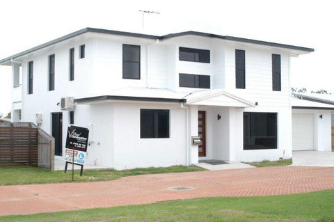 Visual Constructions - Suburb Australia 1