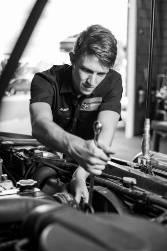 Spannerman Autocare - Suburb Australia 3