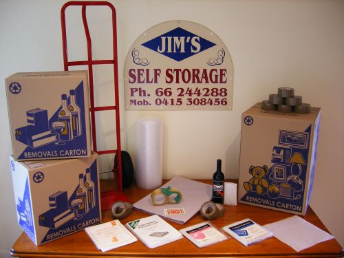 Boxes Cartons Cases Richmond Hill NSW Suburb Australia