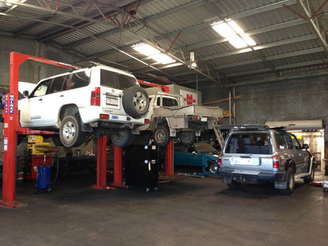 Ken Day’s Automotive - Suburb Australia 0